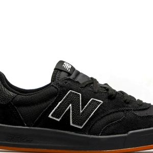 Men's  New Balance Suade CRT300MN.